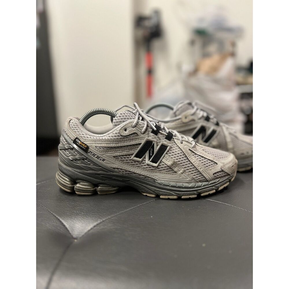 New Balance 1906R Cordura Grey Black Mens Running Shoes 8M